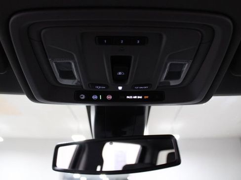 Certified 2022 GMC Sierra 3500 Denali image 42