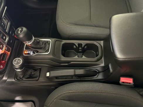 New 2026 Jeep Wrangler Willys AWD/4WD image 31