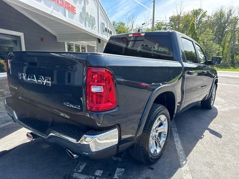Used 2026 RAM 1500 Big Horn AWD/4WD image 3