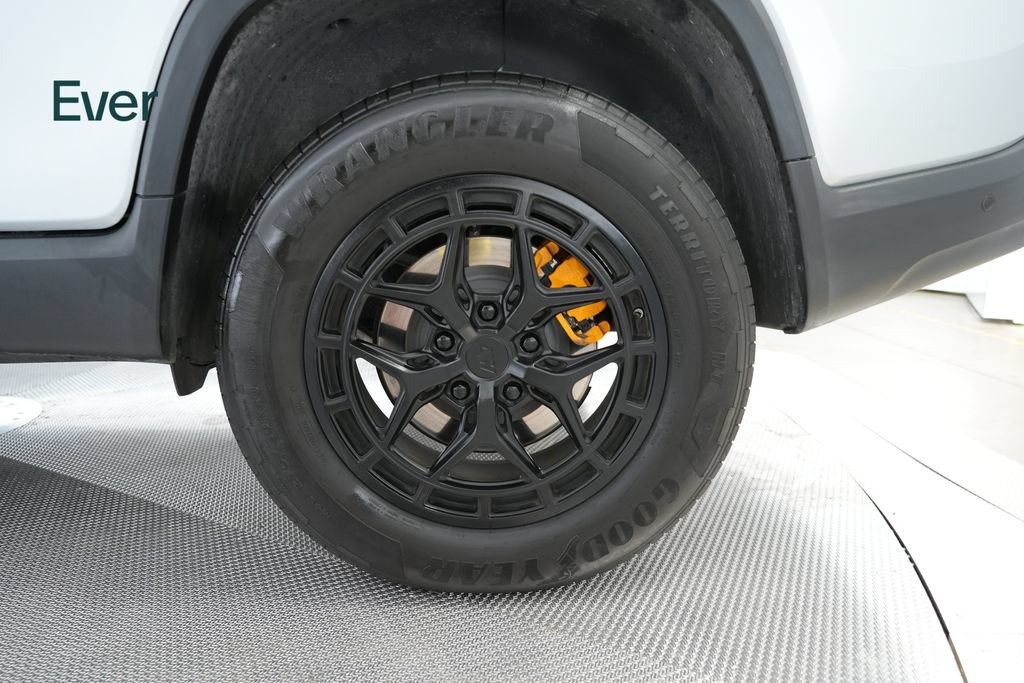 Used 2022 Rivian R1T Adventure AWD/4WD image 9