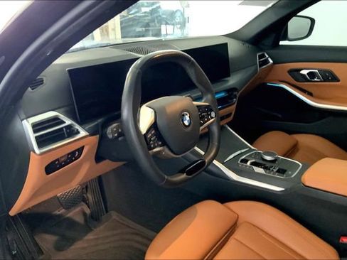 Used 2025 BMW 330i Sedan w/ Convenience Package image 7