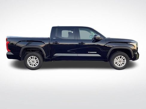 Used 2024 Toyota Tundra SR5 AWD/4WD image 12