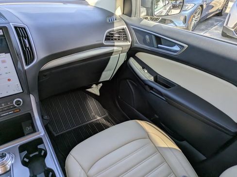 Certified 2022 Ford Edge SEL w/ Convenience Package image 14