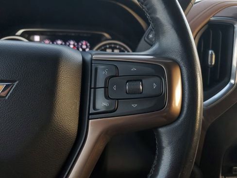 Used 2020 Chevrolet Silverado 1500 High Country w/ Technology Package image 28