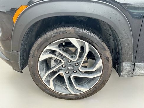 Used 2025 Chevrolet TrailBlazer RS w/ Convenience Package image 29