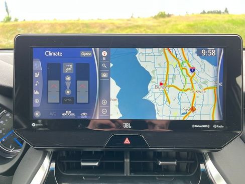 Used 2021 Toyota Venza Limited w/ Advanced Technology Package AWD/4WD image 23