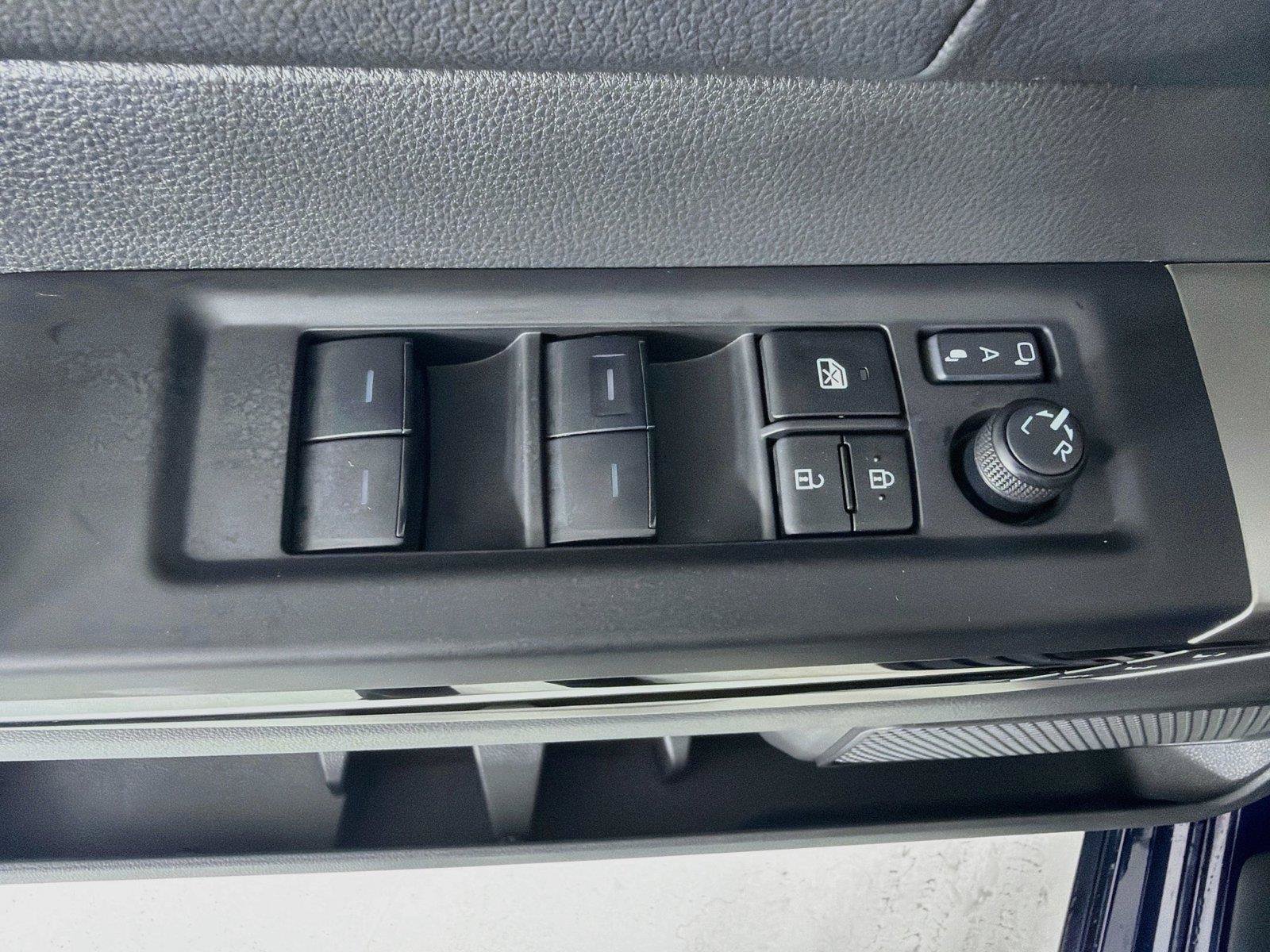 Used 2025 Toyota Tundra Limited w/ Nightshade Package AWD/4WD image 8