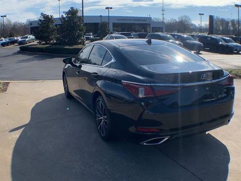 Used 2024 Lexus ES 350 w/ Premium Package image 6