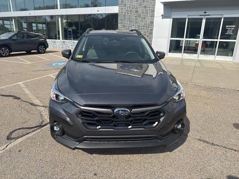 Used 2024 Subaru Crosstrek 2.0i Premium AWD/4WD image 6