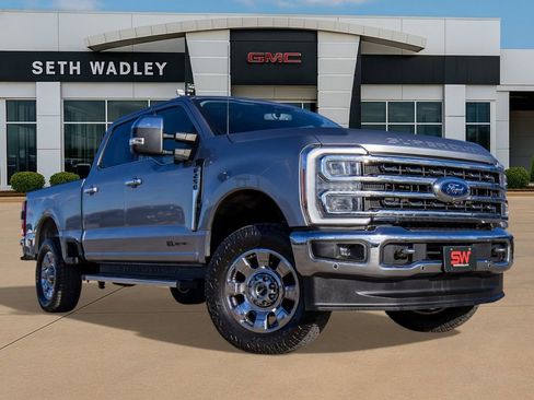 Used 2023 Ford F250 Lariat w/ Chrome Package image 1