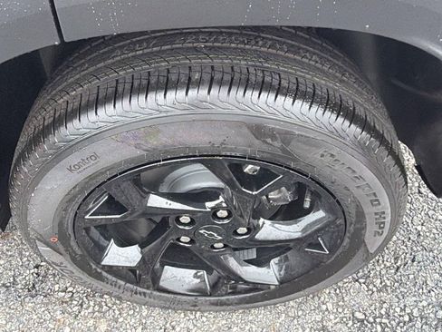 New 2026 Chevrolet Trax LT w/ Driver Confidence Package FWD image 12