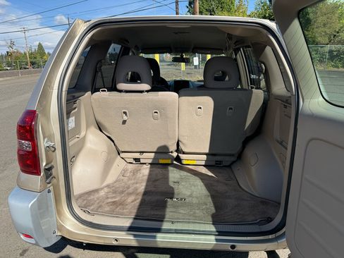Used 2005 Toyota RAV4 2WD image 14