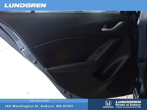 Used 2015 MAZDA MAZDA3 i Grand Touring image 12