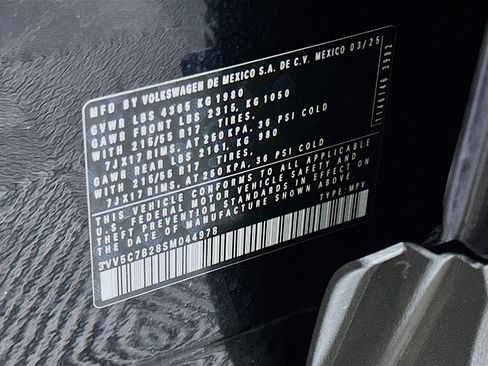 Used 2025 Volkswagen Taos S image 12