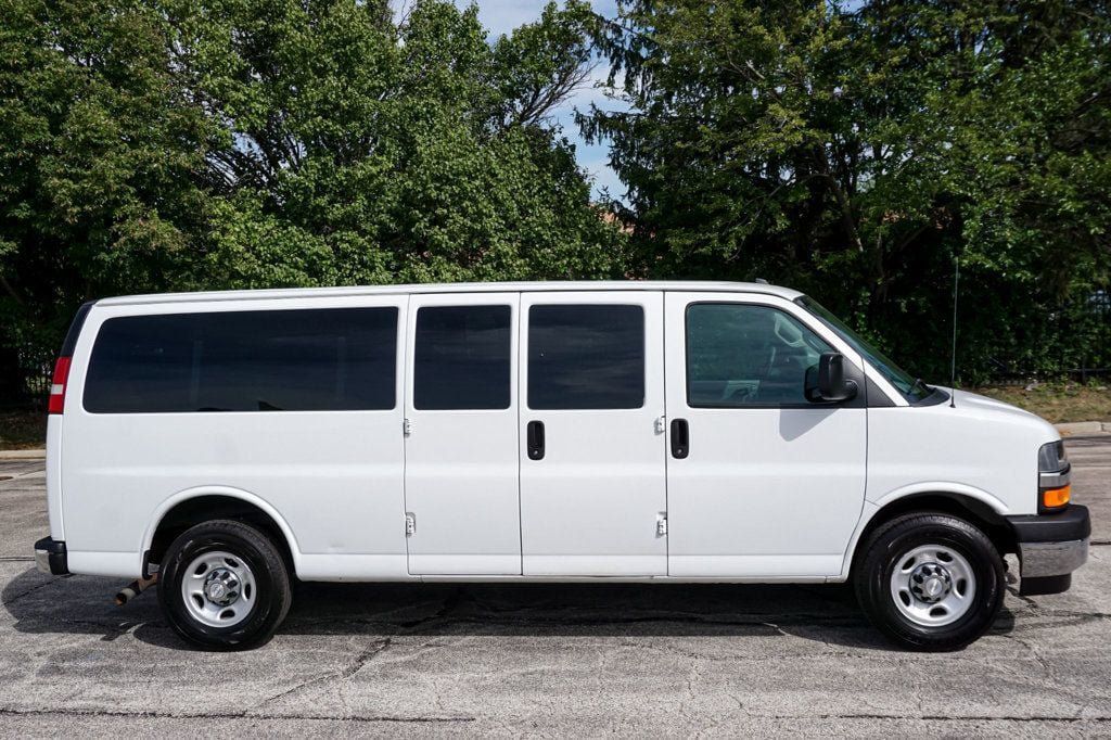 Used 2017 Chevrolet Express 3500 LT w/ LT Preferred Equipment Group RWD image 41