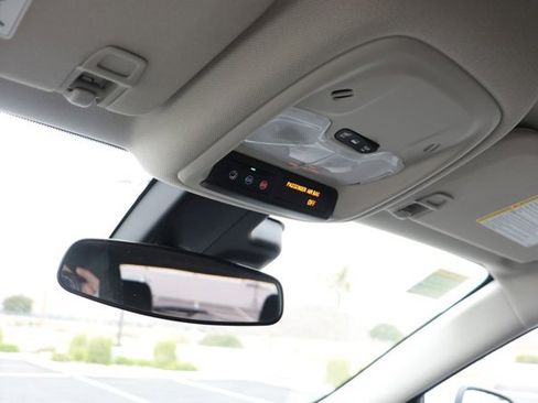 Used 2025 Buick Encore GX Preferred FWD image 24
