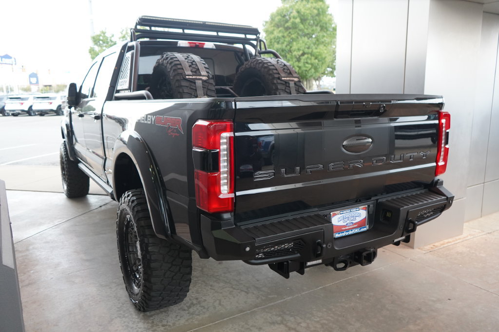 Used 2023 Ford F250 Lariat w/ Lariat Ultimate Package AWD/4WD image 12
