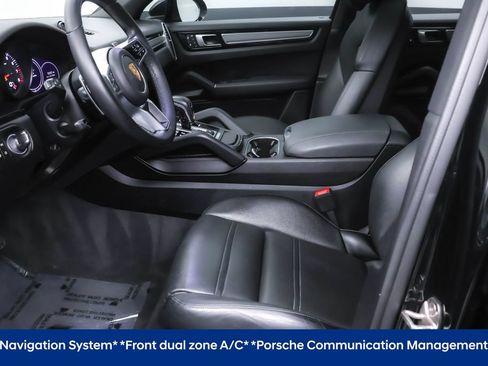 Used 2022 Porsche Cayenne Platinum Edition AWD/4WD image 5