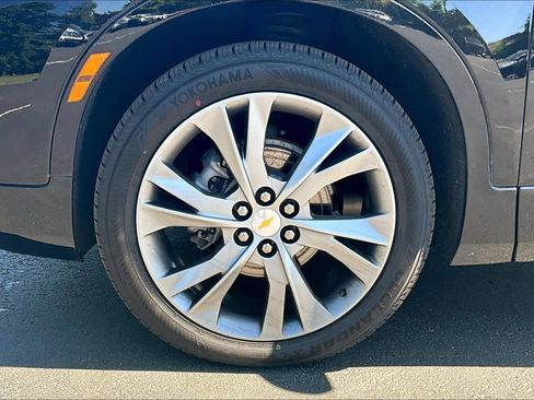 Used 2021 Chevrolet Blazer Premier w/ Driver Confidence II Package image 7