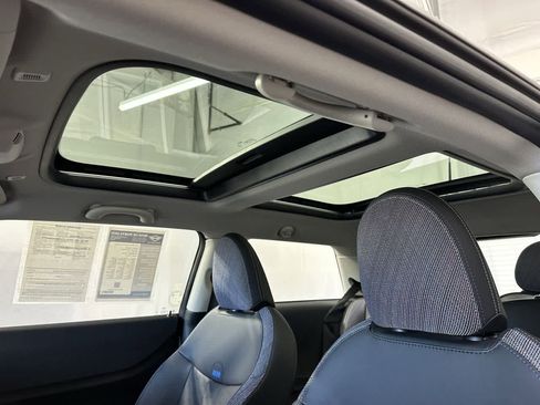 Certified 2025 MINI Cooper 2-Door Hardtop image 12