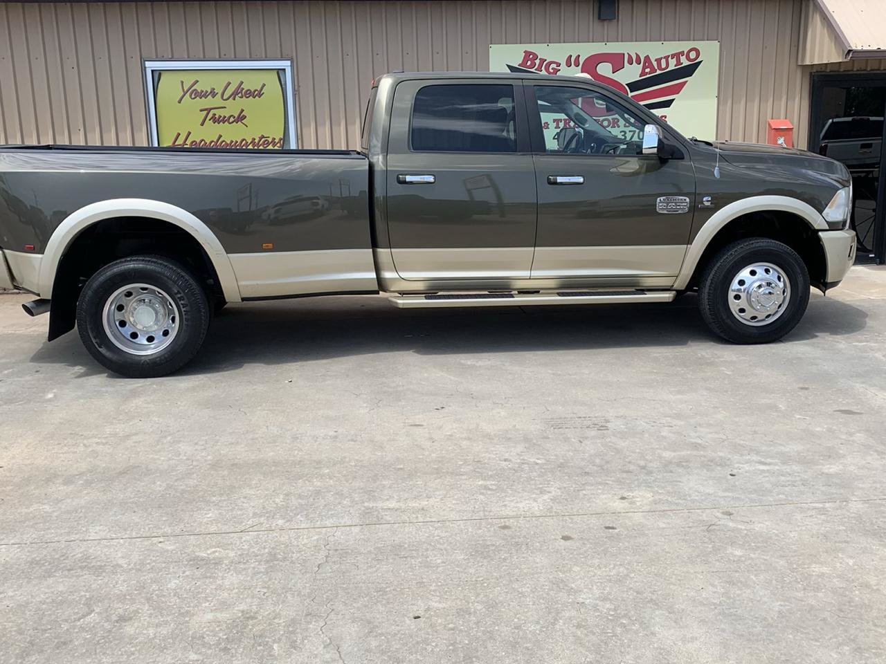 Used 2011 RAM 3500 Laramie Longhorn w/ Protection Group AWD/4WD image 6