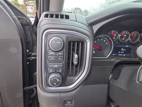 Used 2020 Chevrolet Silverado 1500 LT w/ All-Star Edition image 18