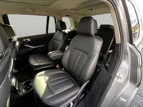 New 2026 BMW X7 xDrive40i AWD/4WD image 22