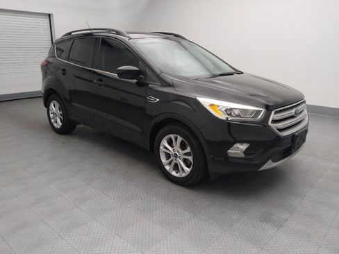 Used 2019 Ford Escape SEL FWD image 11