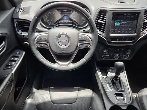 Certified 2021 Jeep Cherokee Latitude Lux 80th Anniv w/ Quick Order Package 26U 80TH FWD image 15