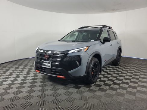 New 2026 Nissan Rogue SV image 8