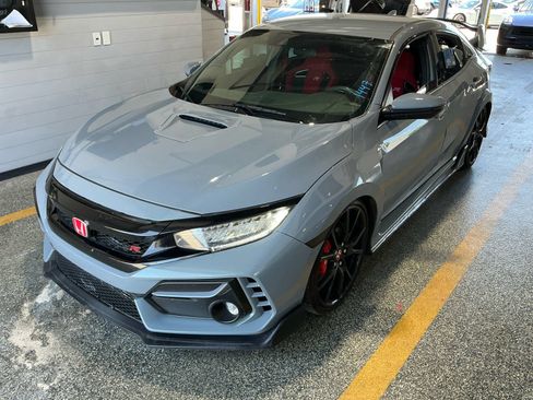 Used 2021 Honda Civic Type R image 1