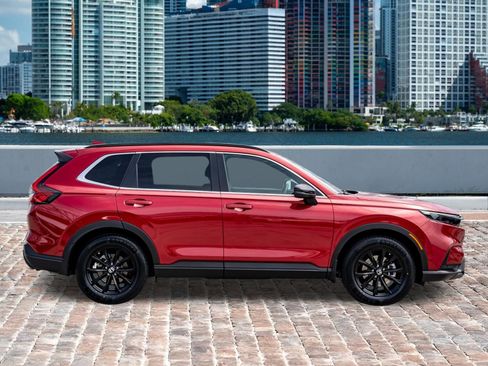 Certified 2025 Honda CR-V Sport-L image 4
