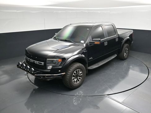Used 2014 Ford F150 Raptor w/ Equipment Group 801A Luxury image 46