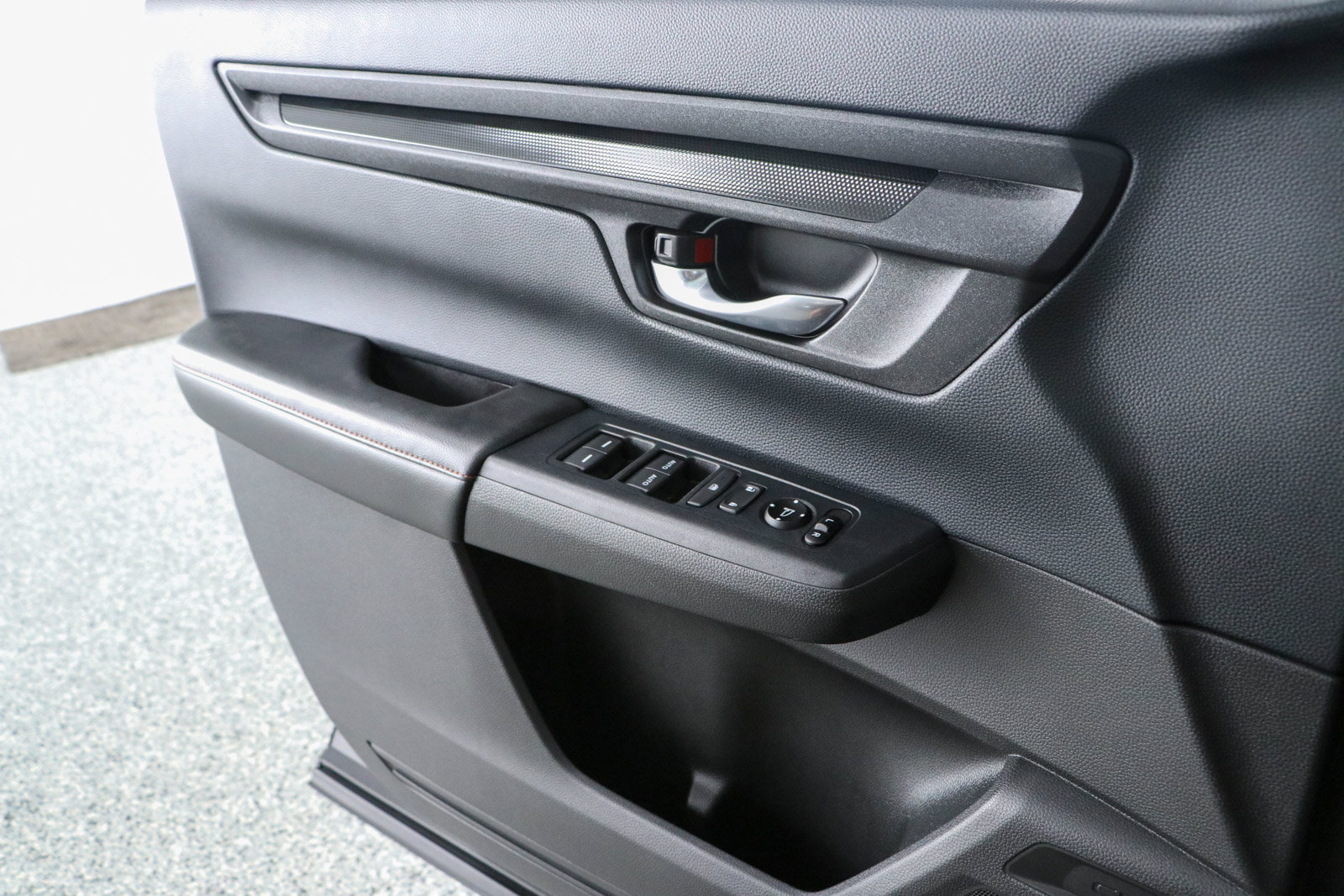 Used 2025 Honda CR-V Sport image 22