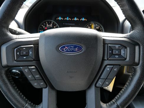 Used 2015 Ford F150 XLT w/ Equipment Group 302A Luxury AWD/4WD image 26