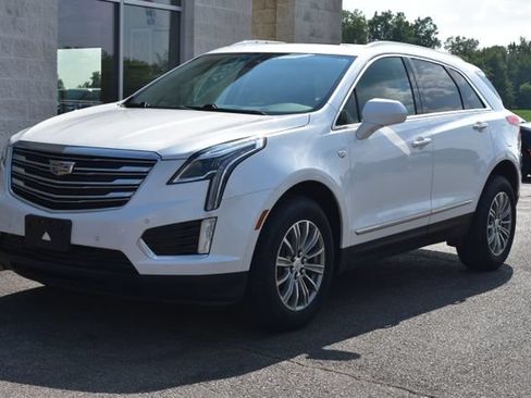 Used 2017 Cadillac XT5 Luxury w/ Driver Awareness Package FWD image 19