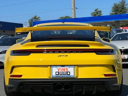 Used 2022 Porsche 911 GT3 RWD image 5