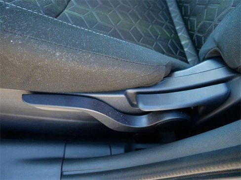 Used 2024 Mitsubishi Outlander Sport ES image 15