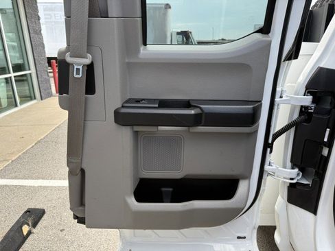 Used 2017 Ford F350 XL w/ Power Equipment Group image 21