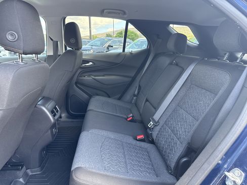 Used 2023 Chevrolet Equinox LT AWD/4WD image 13