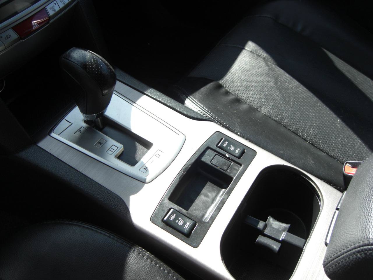 Used 2012 Subaru Legacy 2.5i Limited AWD/4WD image 9