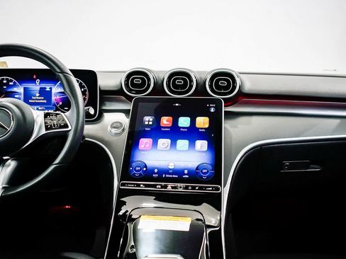 Used 2025 Mercedes-Benz C 300 Sedan image 13