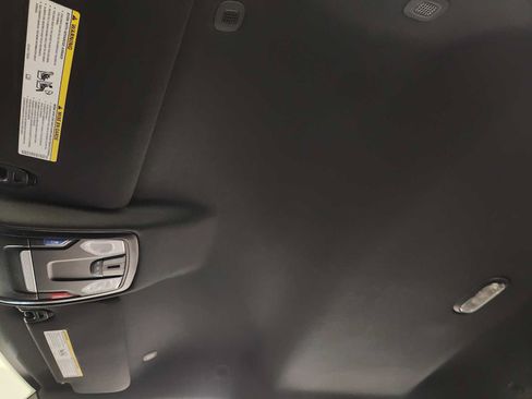Used 2024 RAM 2500 Big Horn AWD/4WD image 21