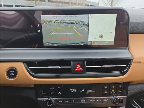 Certified 2024 Kia Seltos SX image 20