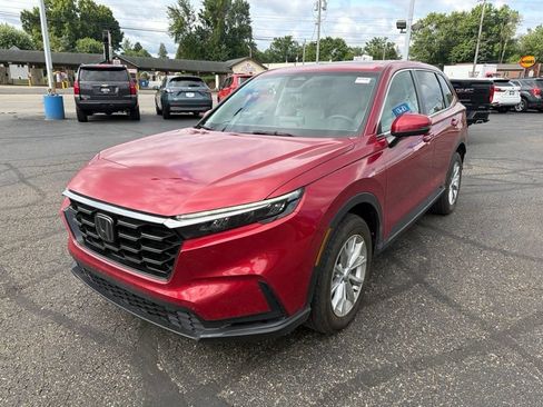 Used 2024 Honda CR-V EX image 3