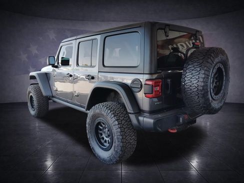 Used 2021 Jeep Wrangler Unlimited Rubicon AWD/4WD image 3