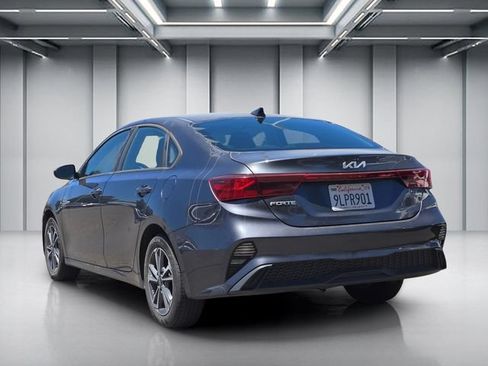 Certified 2024 Kia Forte LXS FWD image 6