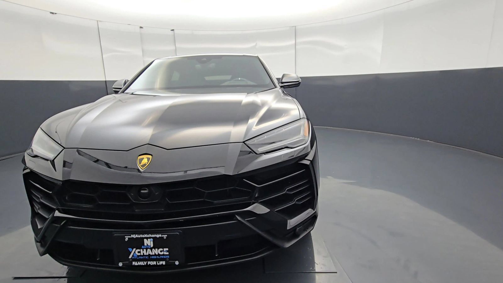 Used 2022 Lamborghini Urus AWD/4WD image 76