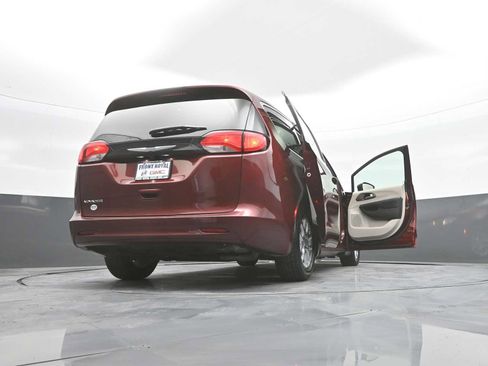 Used 2023 Chrysler Voyager LX FWD image 49