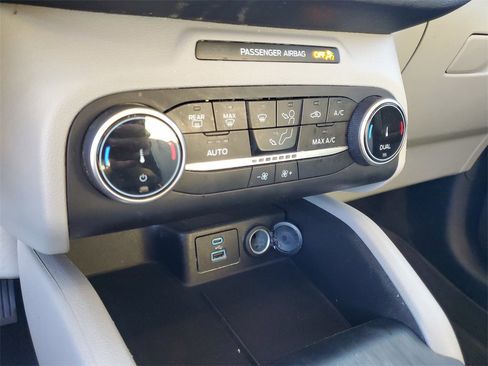 Used 2023 Ford Escape Active image 24